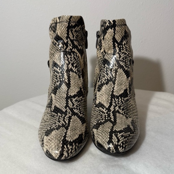 Franco Sarto Rocky Snake Skin Bootie Women’s Size 7.5 - Picture 4 of 8